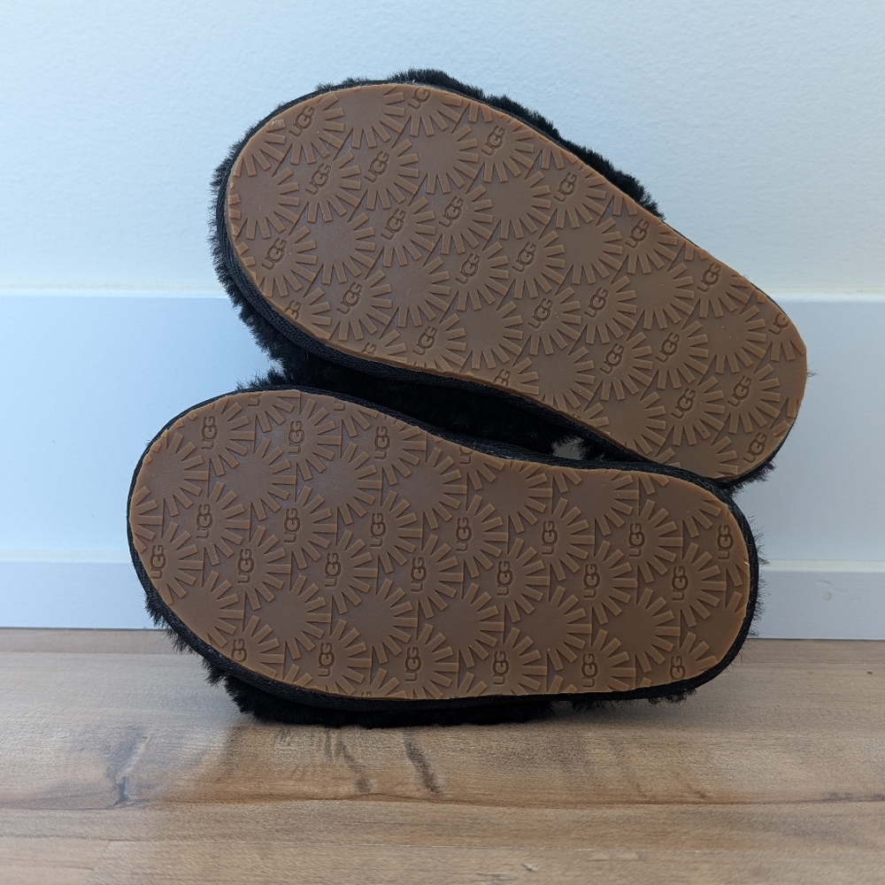 UGG Fluff Yeah Slide Slippers in Black - Size 8T - Picture 3 of 6